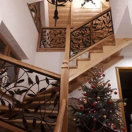 Bed & Breakfast Magurskie Bywanie